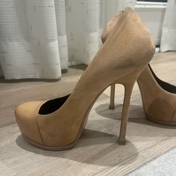 Yves Saint Laurent Tribtoo Suede and Patent Leather heal - Picture 7 of 12